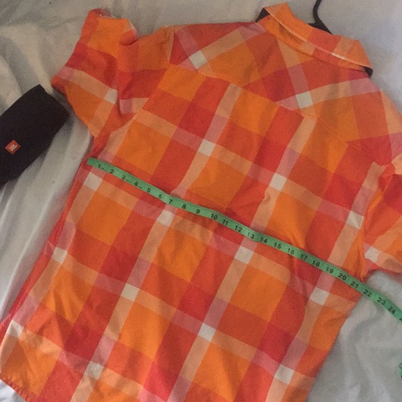 VINTAGE soft plaid Helly Hansen NWOT - Picture 3 of 4